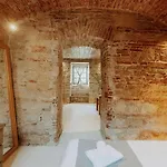 Apartamento 1820 *
