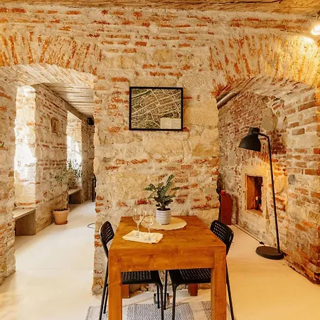 Apartamento 1820 *
